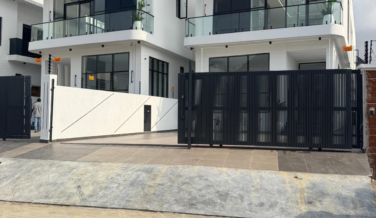 c65711fb-8ce9-4ba3-b5db-97c2a1984585